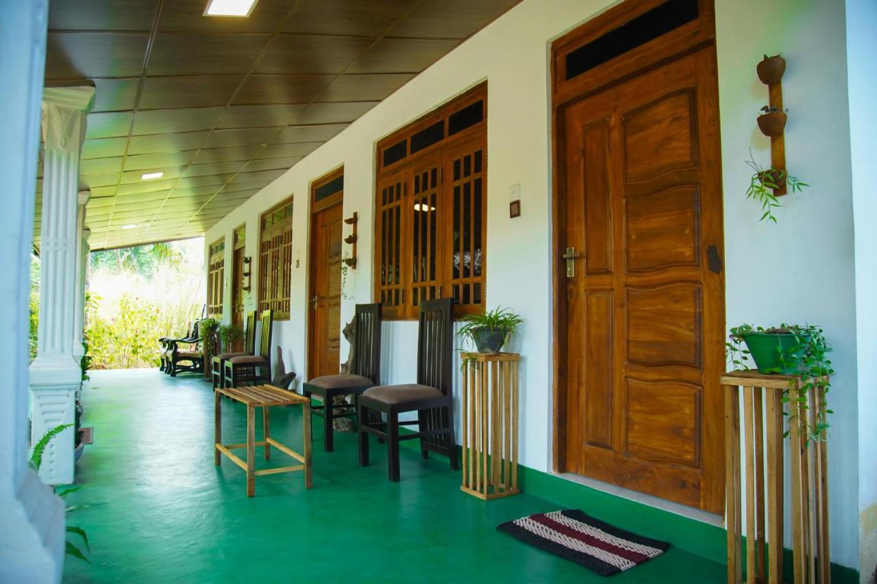 Dambulla Kings Inn Luaran gambar
