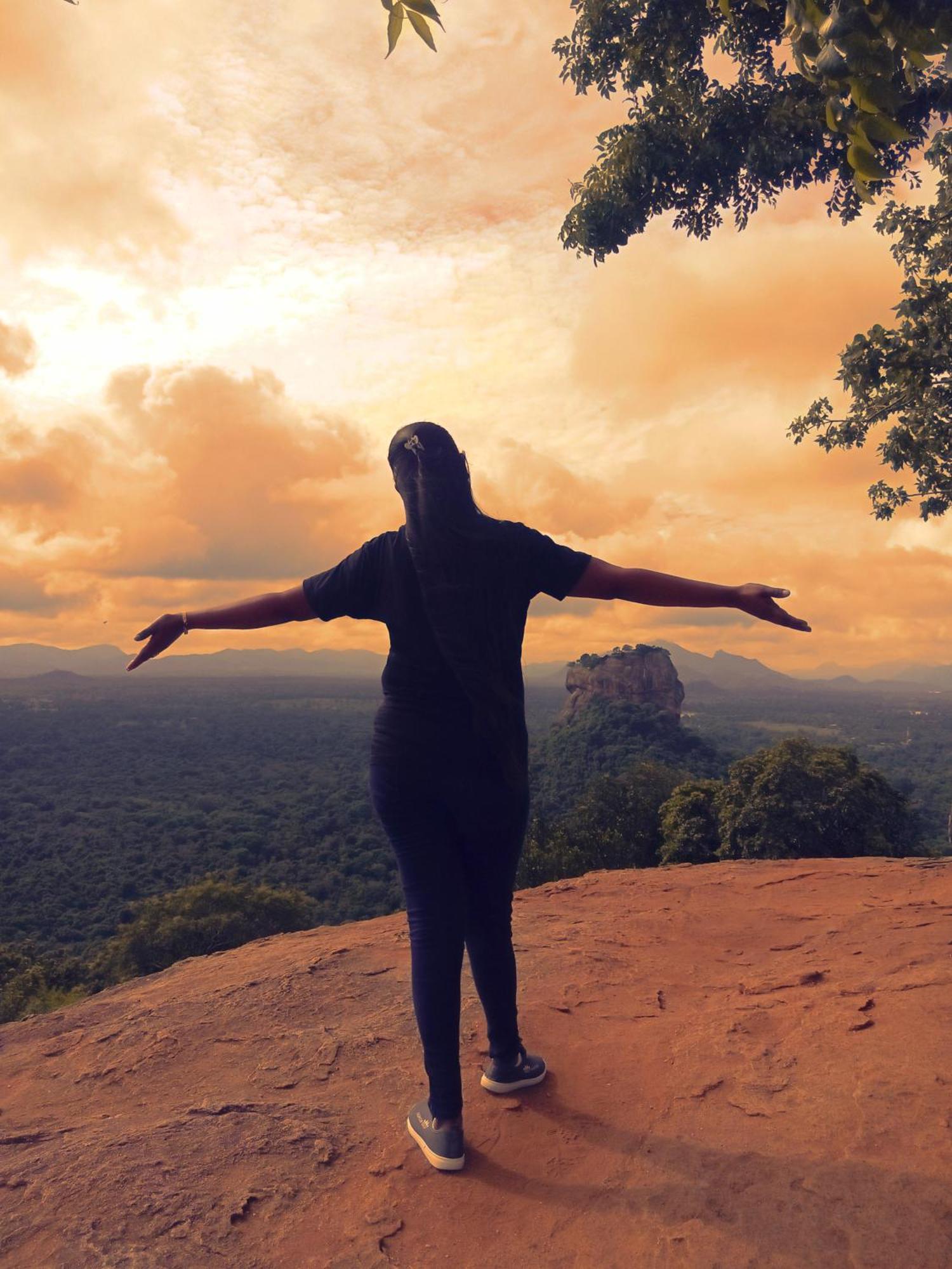 Dambulla Kings Inn Luaran gambar